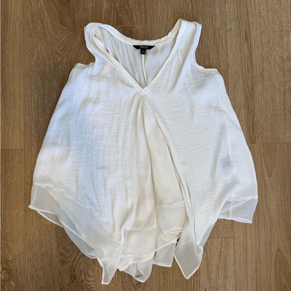 White Sleeveless Women's Top